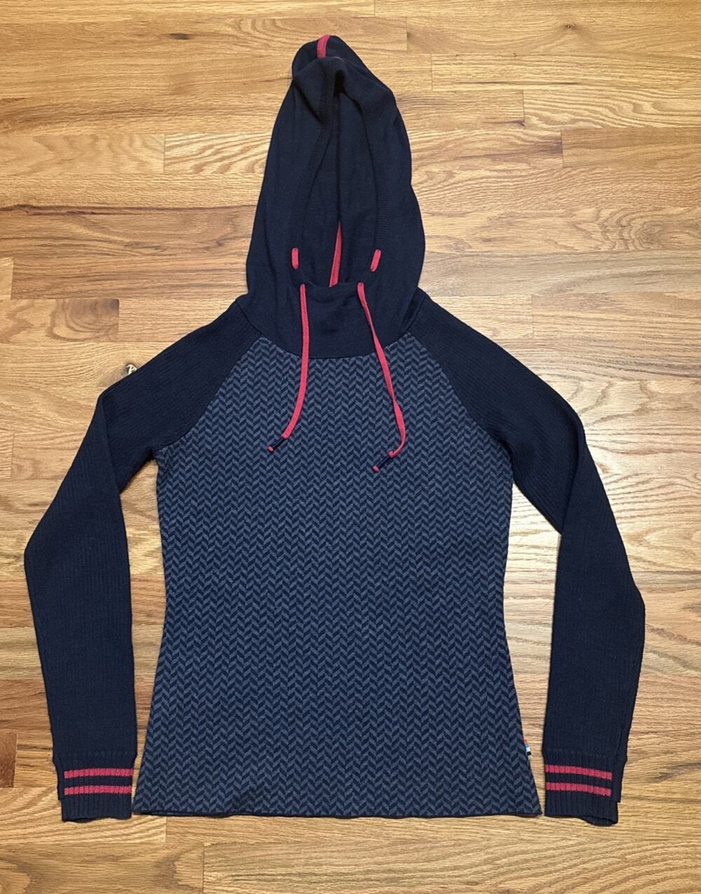 Smartwool Merino Wool Blend Chevron Knit Hoodie Navy Pink SW010227 Small